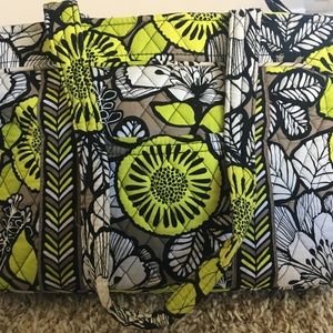 Vera Bradley Mandy Citron Purse Retired Like New